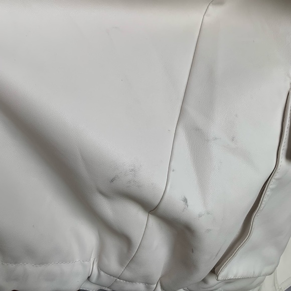 Low Classic Designer Korean Brand White Faux Leather Cargo Oversized Jacket - Picture 13 of 13